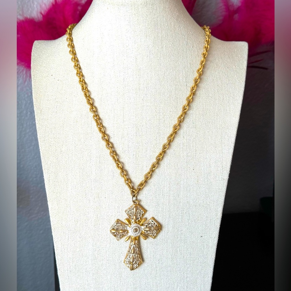 Vintage Metal Ornate Cross Necklace